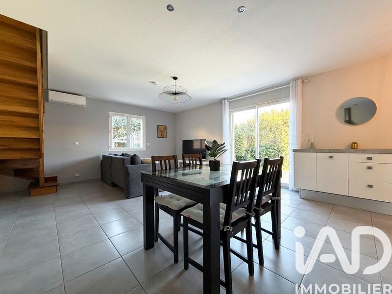 Maison - 92 m² - 4 pièces