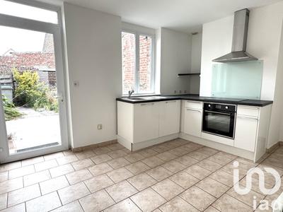 Maison - 88 m² - 4 pièces