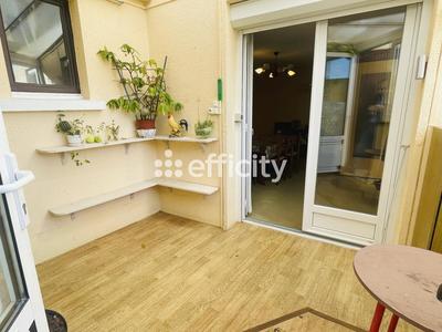 Maison - 70 m² - 3 pièces