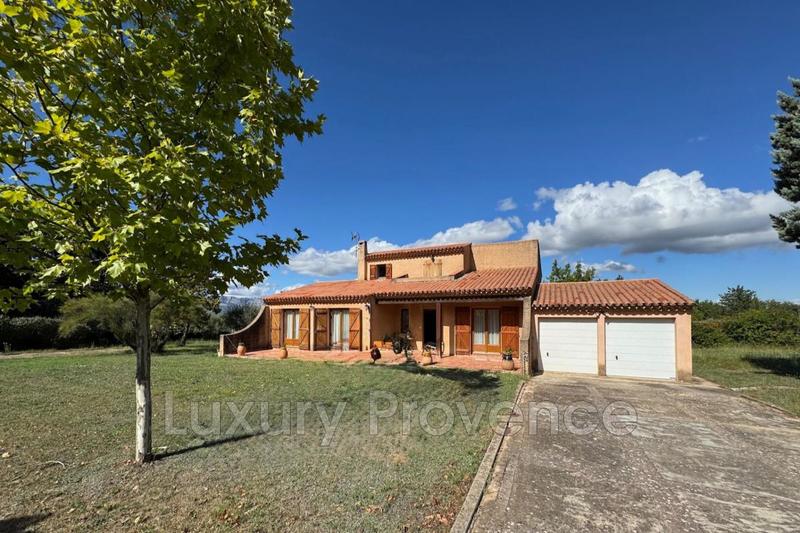 Villa - 184 m² - 6 pièces
