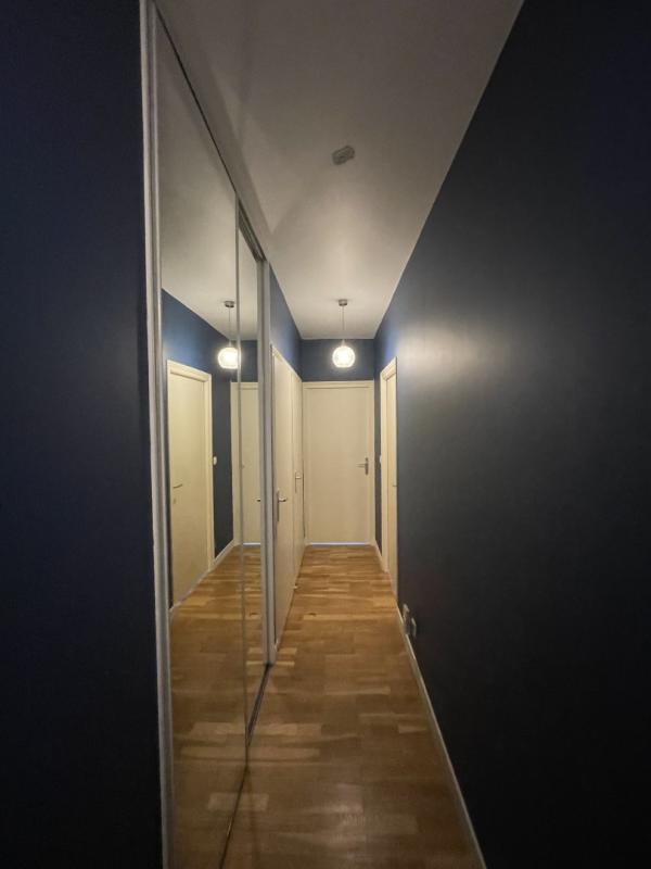 Chambre - 9 m² - 1 pièce