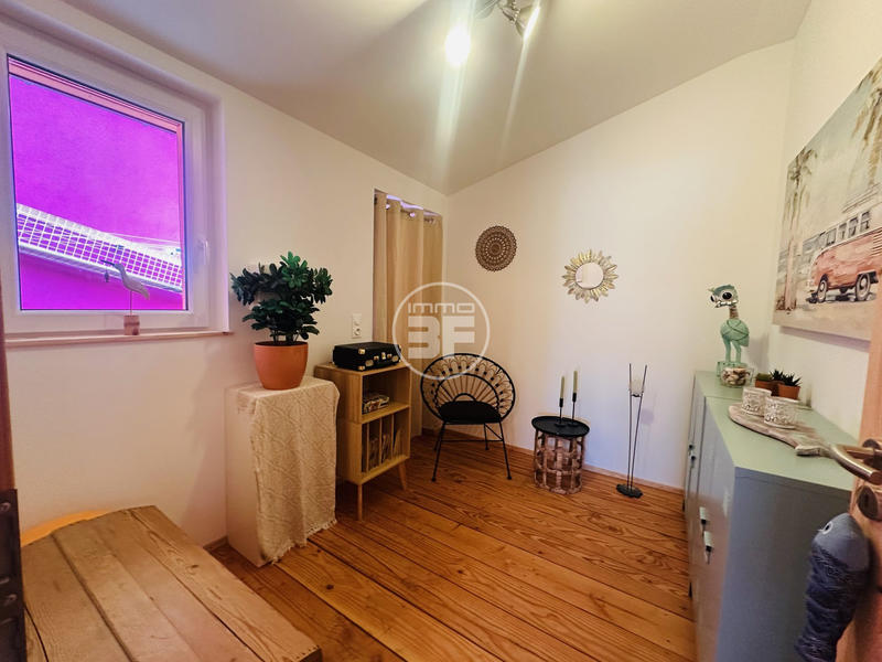 Maison - 226 m² - 6 pièces