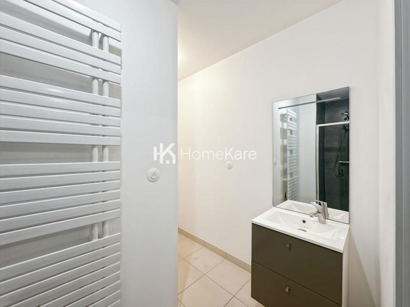 Appartement - 97 m² - 4 pièces