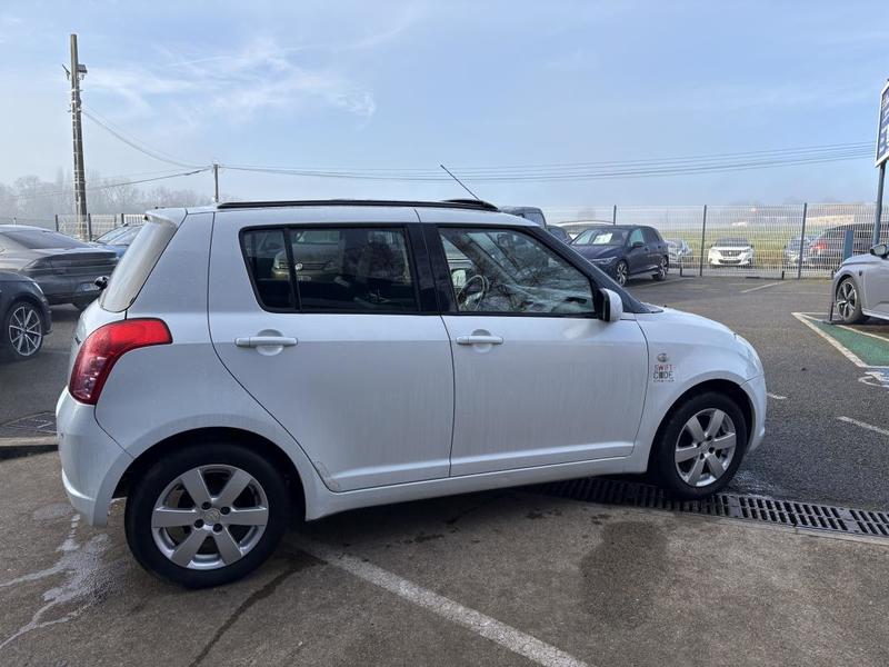 Suzuki Swift 1.3 Ddis 90cv Galaxy Pack Bvm 5 - Toit Ouvrant