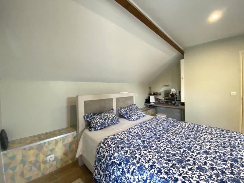 Maison ancienne - 109 m² - 6 pièces