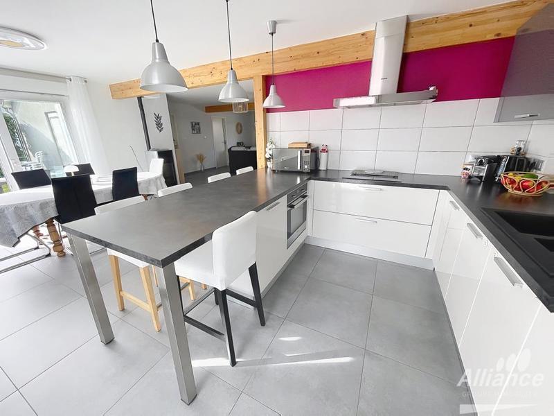 Maison - 153 m² - 6 pièces