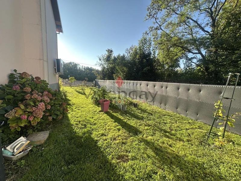 Maison - 98 m² - 4 pièces