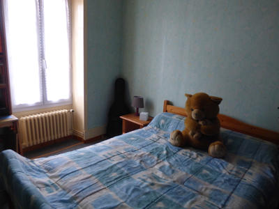 Maison - 94 m² - 7 pièces