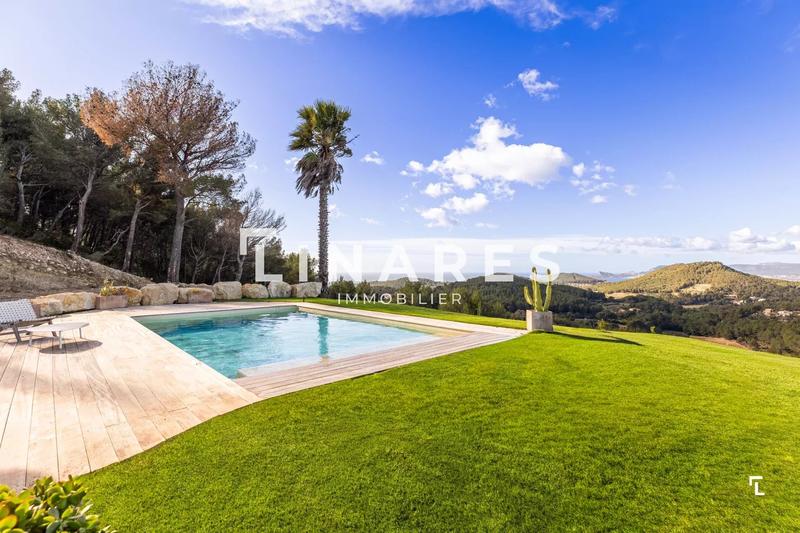 Maison - 168 m² - 5 pièces