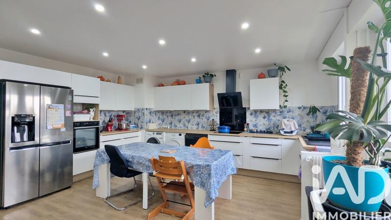 Appartement - 104 m² - 5 pièces