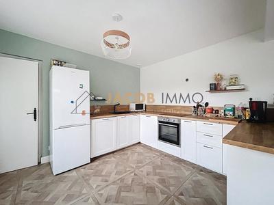 Maison - 110 m² - 7 pièces