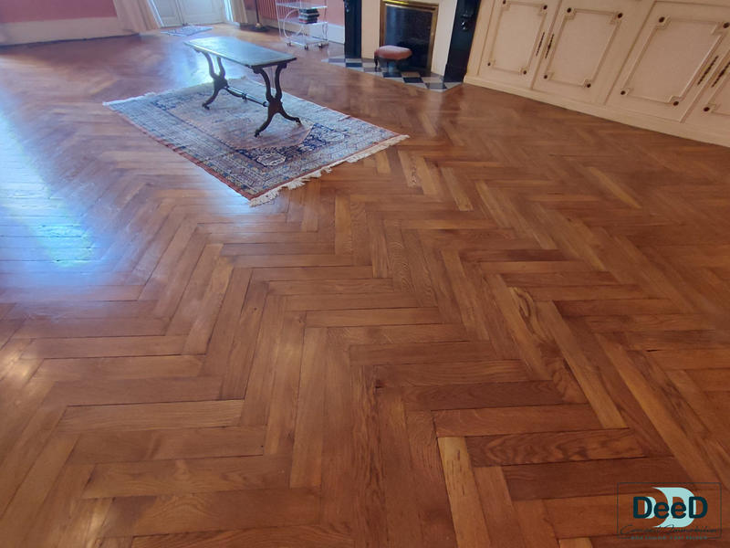 Maison - 288 m² - 9 pièces