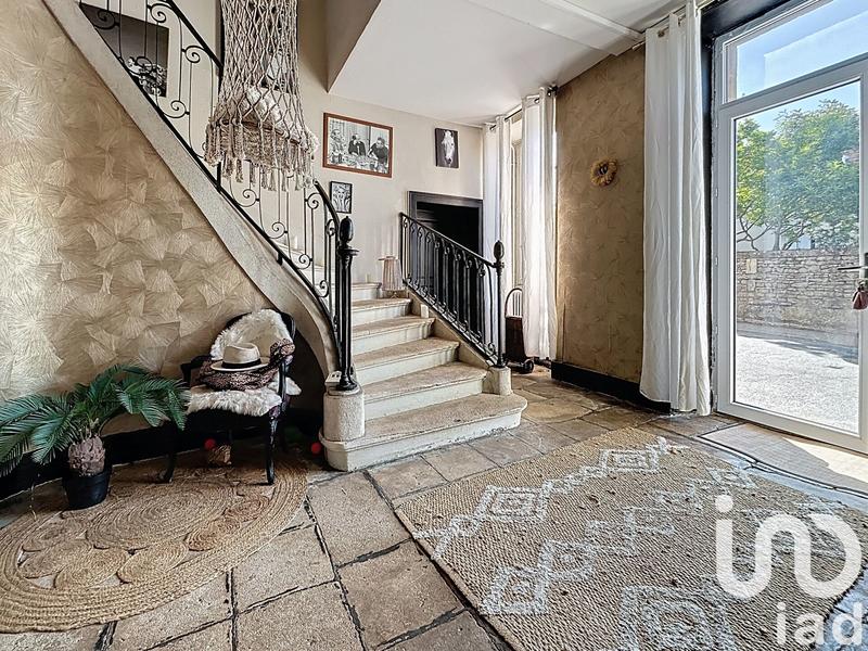 Maison de ville - 294 m² - 9 pièces