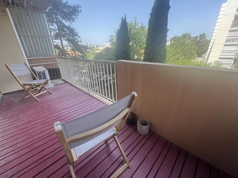 Appartement - 72 m² - 4 pièces