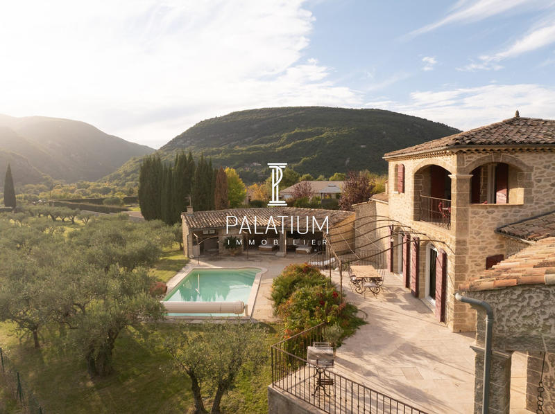 Bastide - 188 m² - 6 pièces