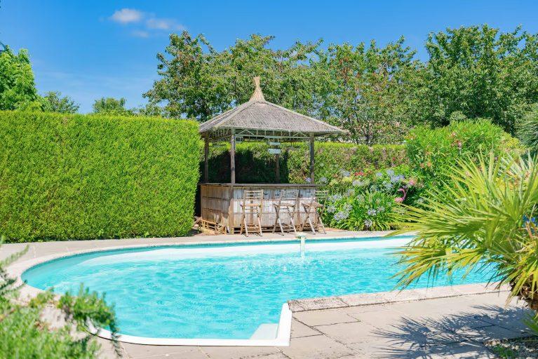 Maison ancienne - 220 m² - 6 pièces