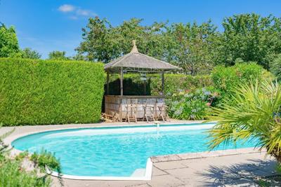 Maison ancienne - 220 m² - 6 pièces