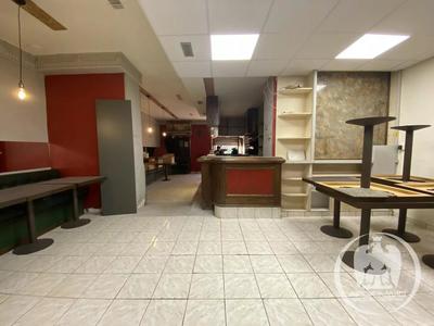 Local commercial - 80 m² - 2 pièces
