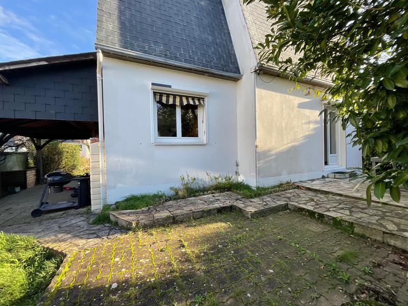 Maison - 101 m² - 5 pièces