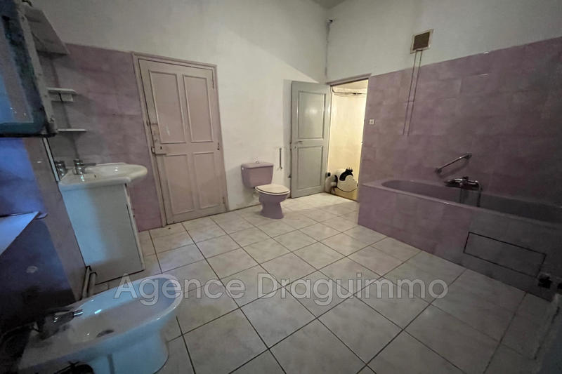 Appartement - 145 m² - 5 pièces