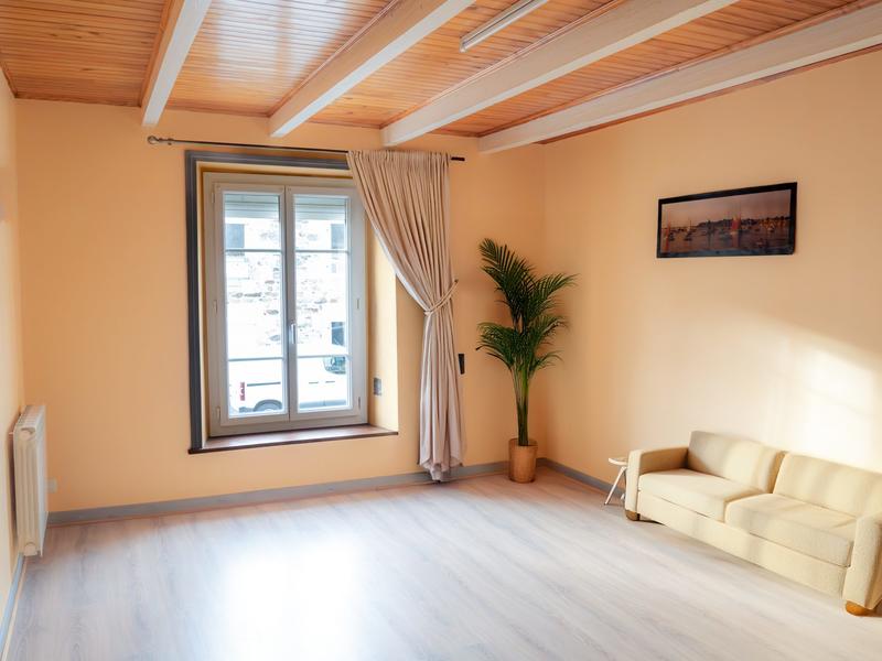 Maison - 130 m² - 7 pièces