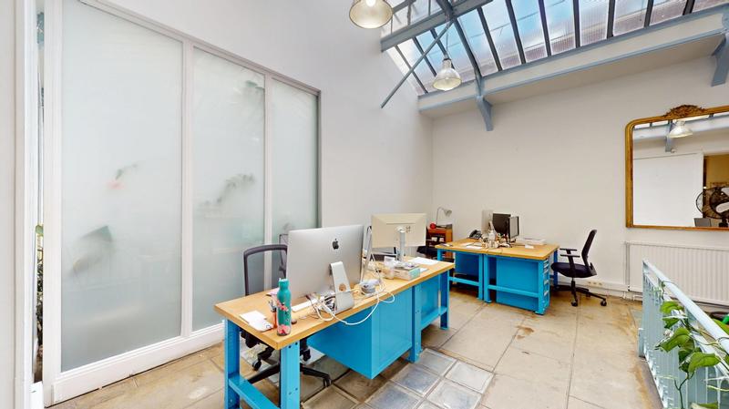 Appartement - 353 m² - 10 pièces