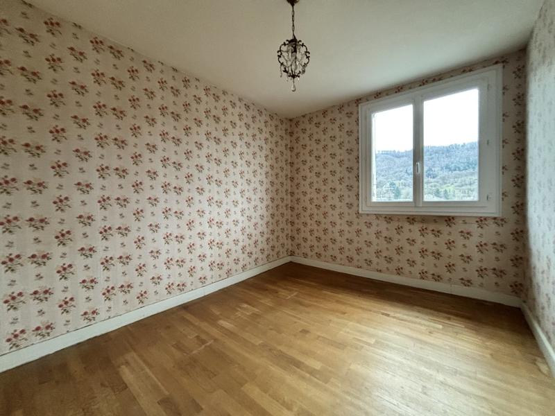 Maison - 127 m² - 6 pièces