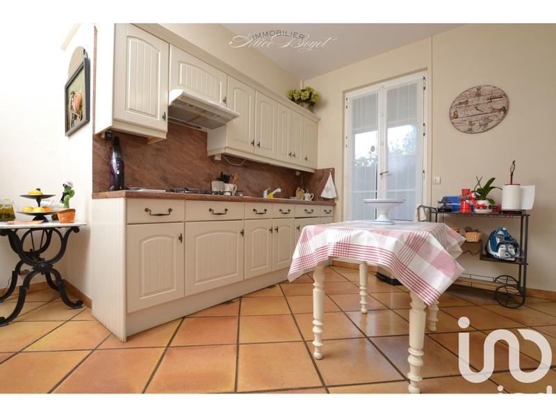 Maison - 273 m² - 8 pièces