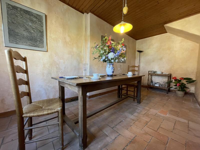 Maison traditionnelle - 88 m² - 4 pièces