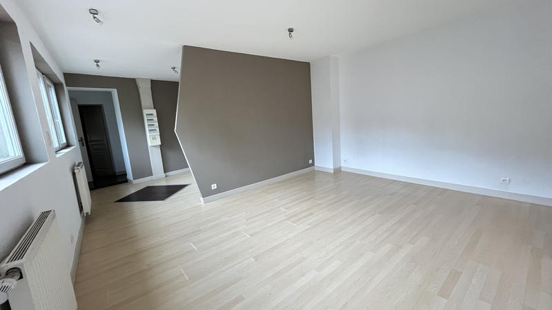 Appartement - 82 m² - 3 pièces