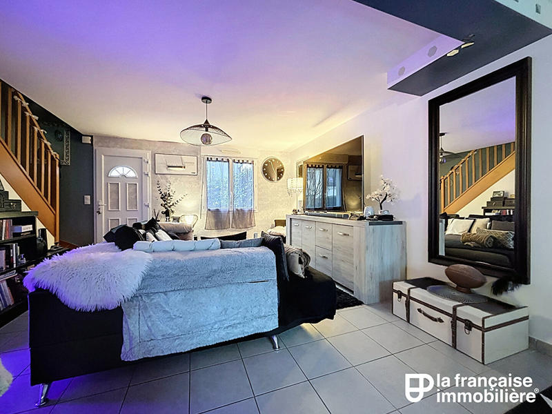 Maison - 83 m² - 5 pièces