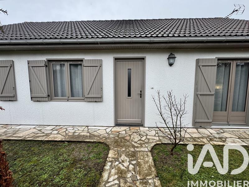 Maison - 90 m² - 4 pièces