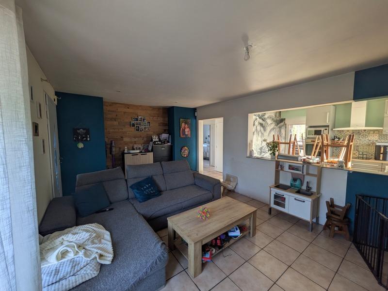 Maison - 178 m² - 8 pièces