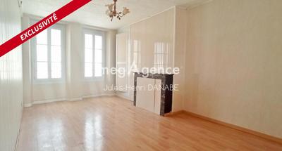 Appartement - 79 m² - 4 pièces