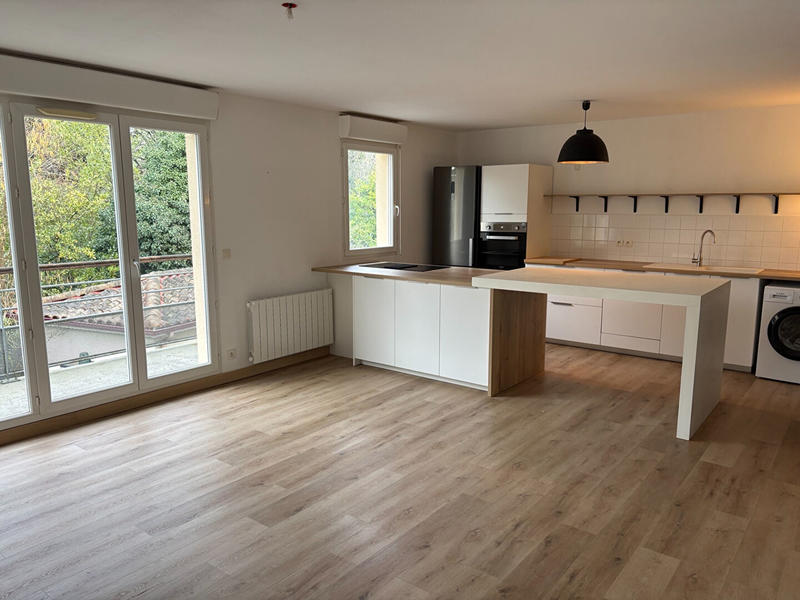 Appartement - 84 m² - 4 pièces