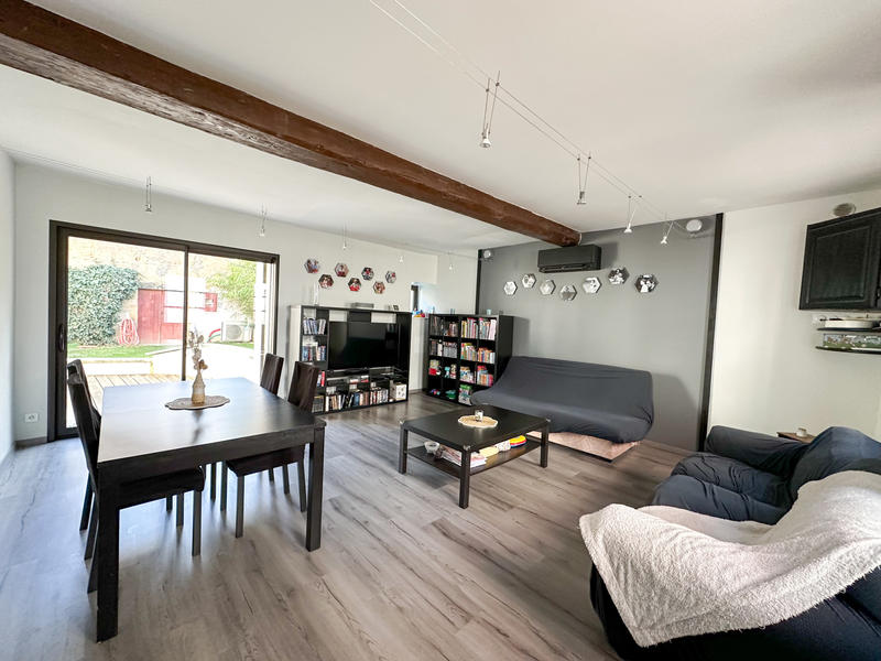 Maison - 186 m² - 6 pièces