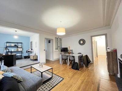 Appartement - 70 m² - 2 pièces