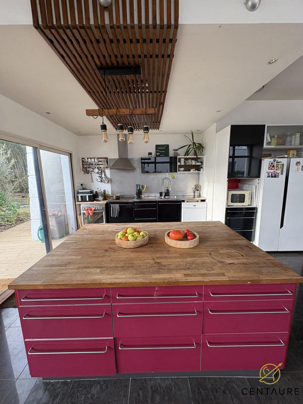 Villa - 400 m² - 9 pièces