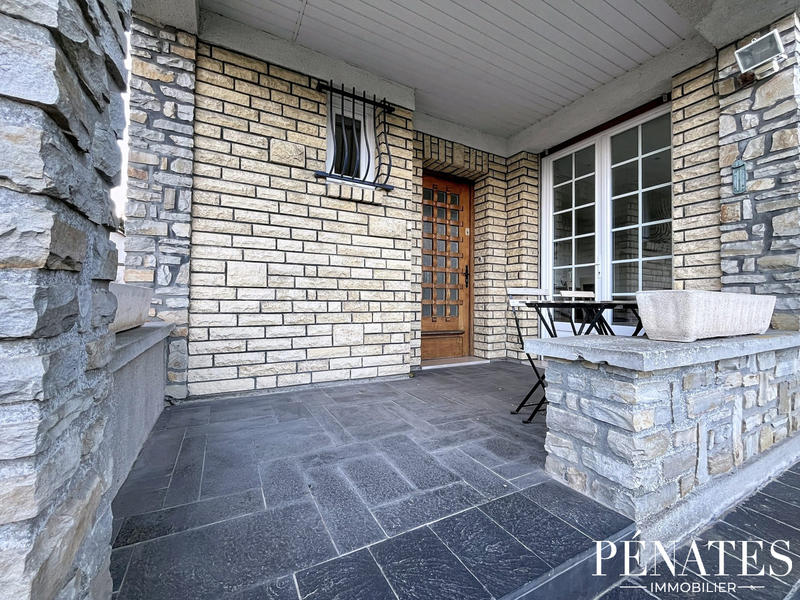 Maison - 185 m² - 6 pièces