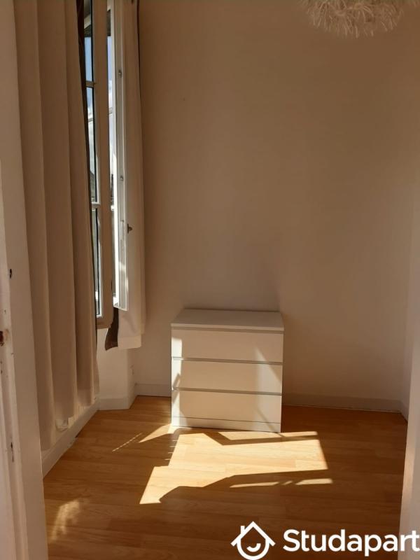 Chambre - 10 m² - 1 pièce