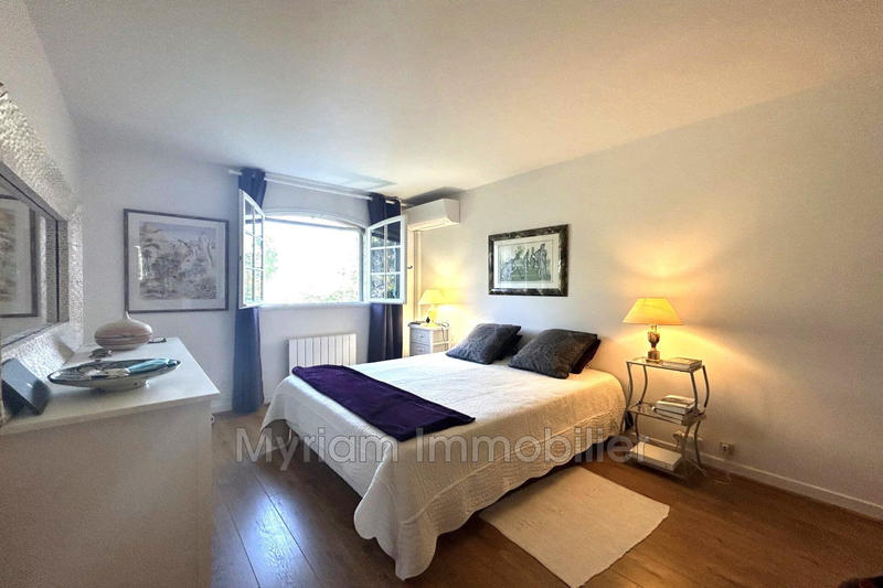 Villa - 168 m² - 5 pièces