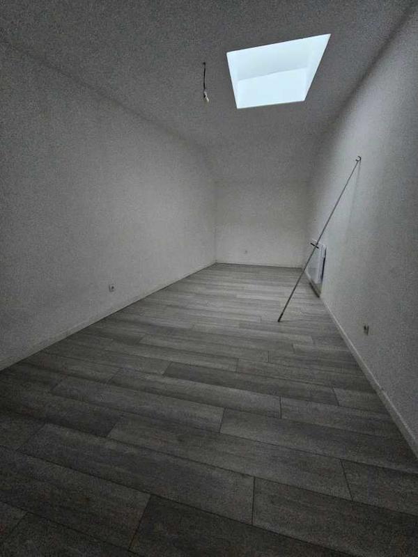 Maison - 185 m² - 8 pièces