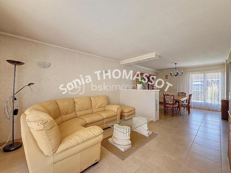 Maison - 85 m² - 3 pièces