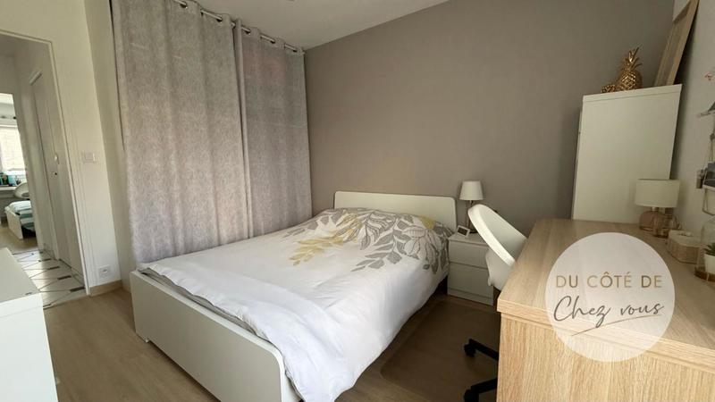 Appartement - 98 m² - 5 pièces