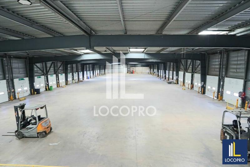 Local d'activité / Entrepôt - 3 548 m²