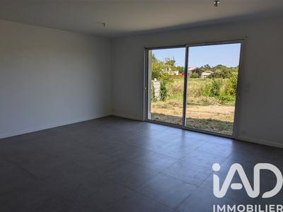 Maison - 70 m² - 4 pièces