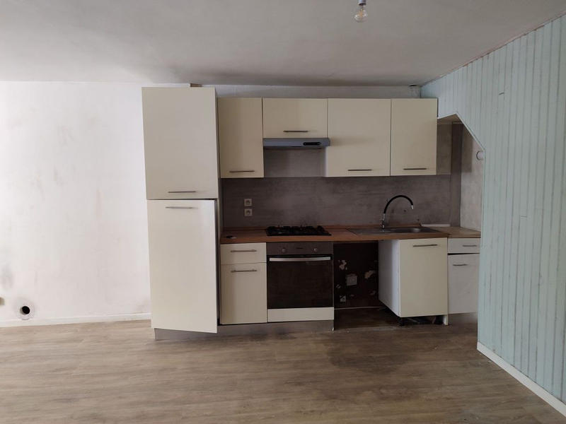 Maison - 80 m² - 4 pièces