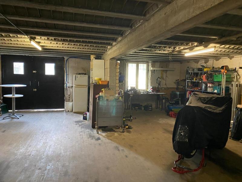 Maison - 205 m² - 5 pièces