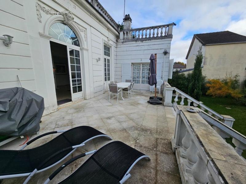 Maison - 137 m² - 4 pièces