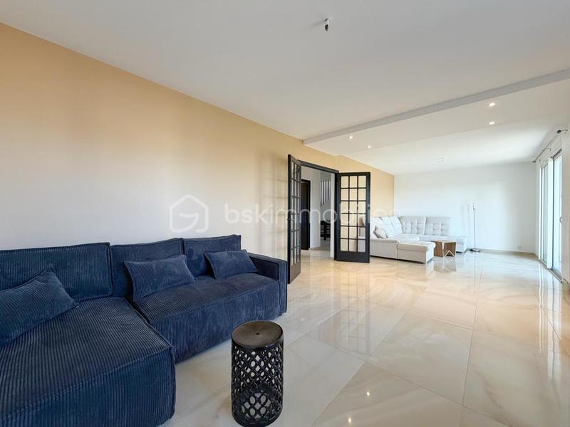 Maison - 114 m² - 7 pièces